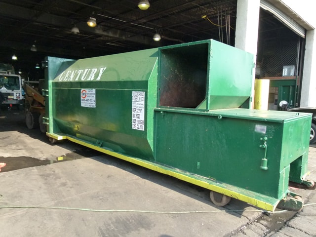 Roll-Off Dumpster Rental vs. Front Load Dumpster Service: What’s the Difference?